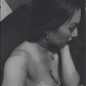 Meet your Posher, Caitlyn